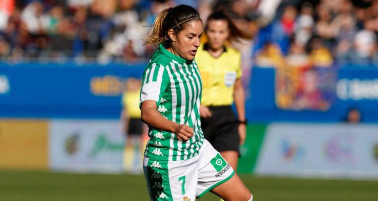 Ana Romero 'Willy': "Ya me pueden llamar para trabajar en hospitales"