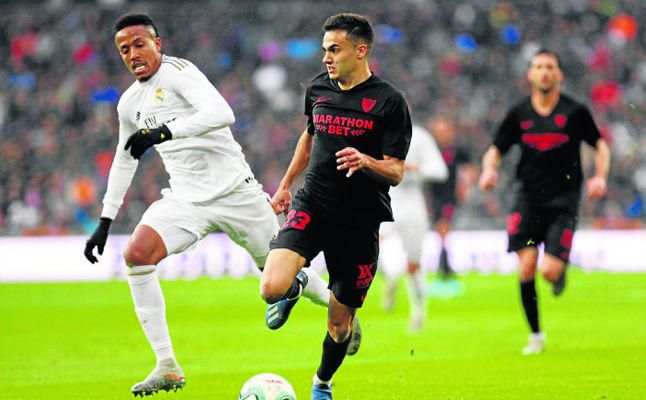 Reguilón: Un futuro incierto