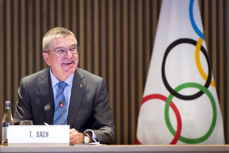 Bach: "La cancelación destruiría el sueño de 11.000 deportistas"