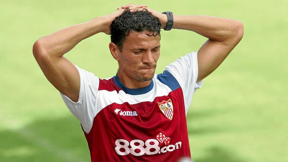 Boulahrouz mete a un excompañero del Sevilla en su mejor XI de la historia