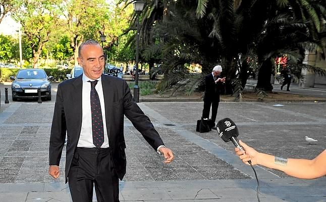 Preocupa Oliver, ingresado en Madrid por coronavirus