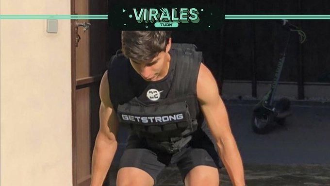 Diego Lainez se entrena contra los rumores