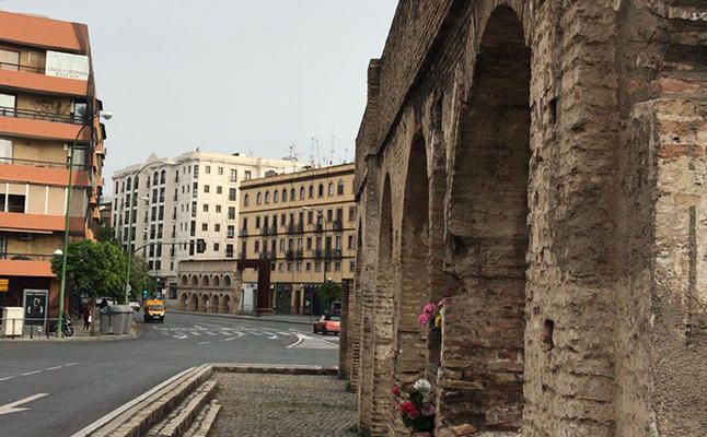 ¿Qué actividades se consideran no esenciales en el estado de alarma?