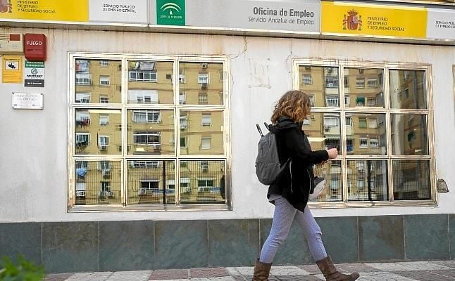 El paro en Andalucía sube hasta los 945.333 desempleados por el coronavirus