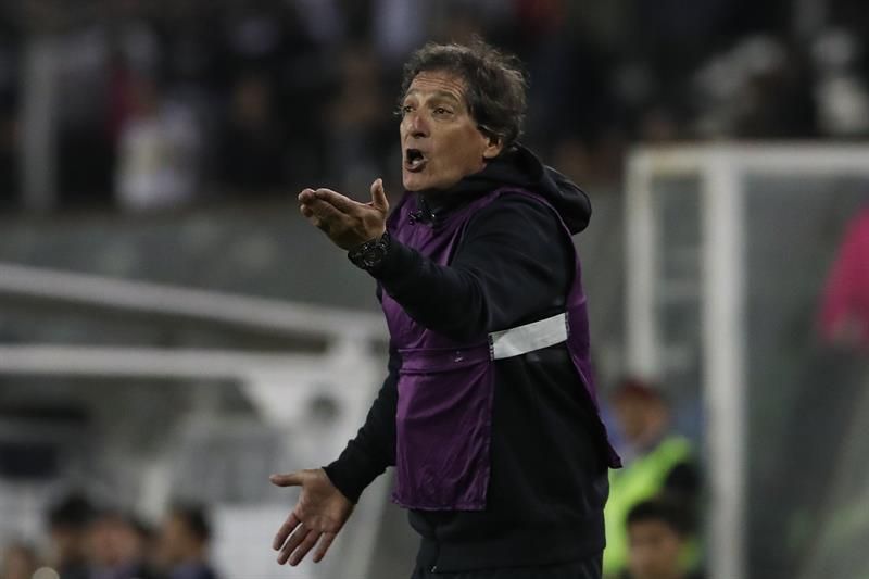 El técnico chileno Mario Salas regresa a Perú para dirigir a Alianza Lima