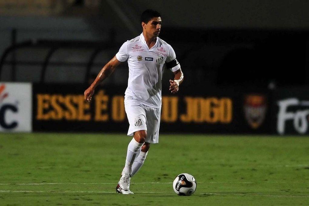 Renato mete en su once ideal a un ex del Sevilla... y no es Alves