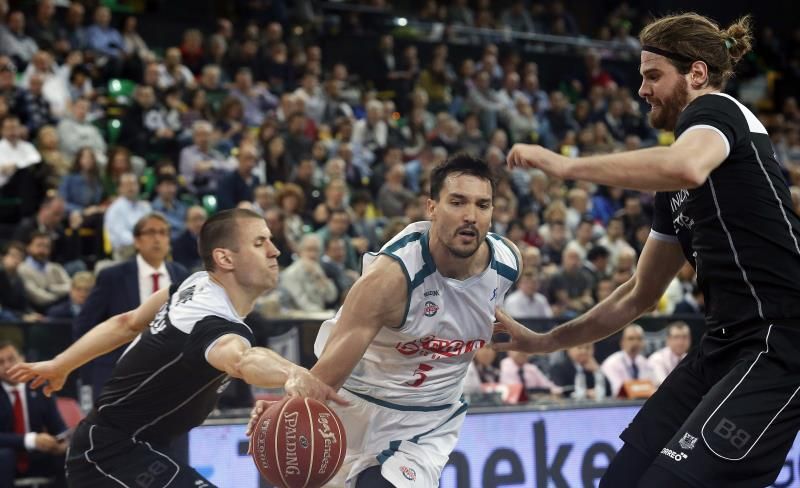 Alfonso Sánchez, ex del Betis, se retira a los 33 años