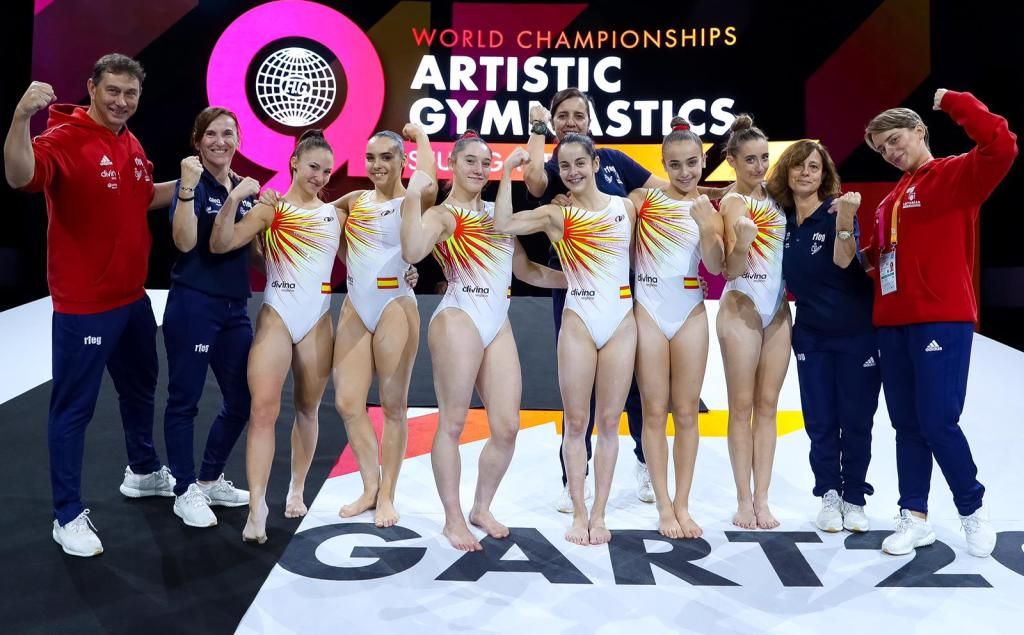 Ana Pérez: Gimnasia entre cuatro paredes