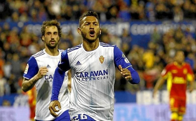 El Betis rastrea el mercado de delanteros ante posibles contingencias