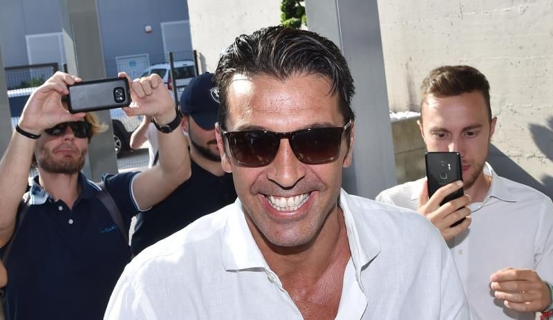 Cassano: "Buffon quiere llegar al Mundial de 2022"