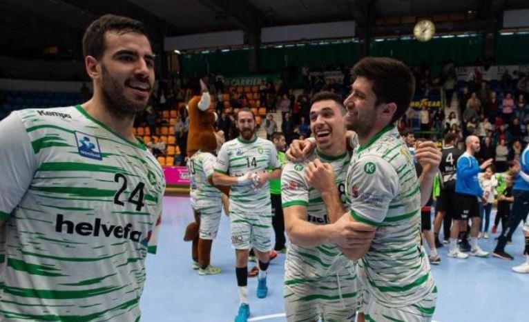 Helvetia mantiene su patrocinio a Anaitasuna, que agradece el apoyo