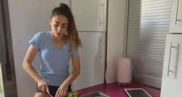 Olga Carmona presume de dotes culinarias durante el confinamiento