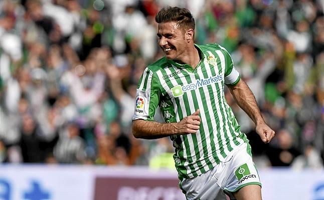 Joaquín, de la finta y el esprint al pase y el gol