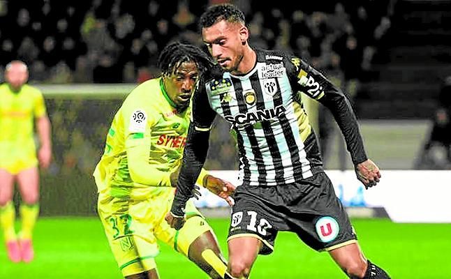 Santamaria: "Tuve y tengo ofertas, pero es pronto"