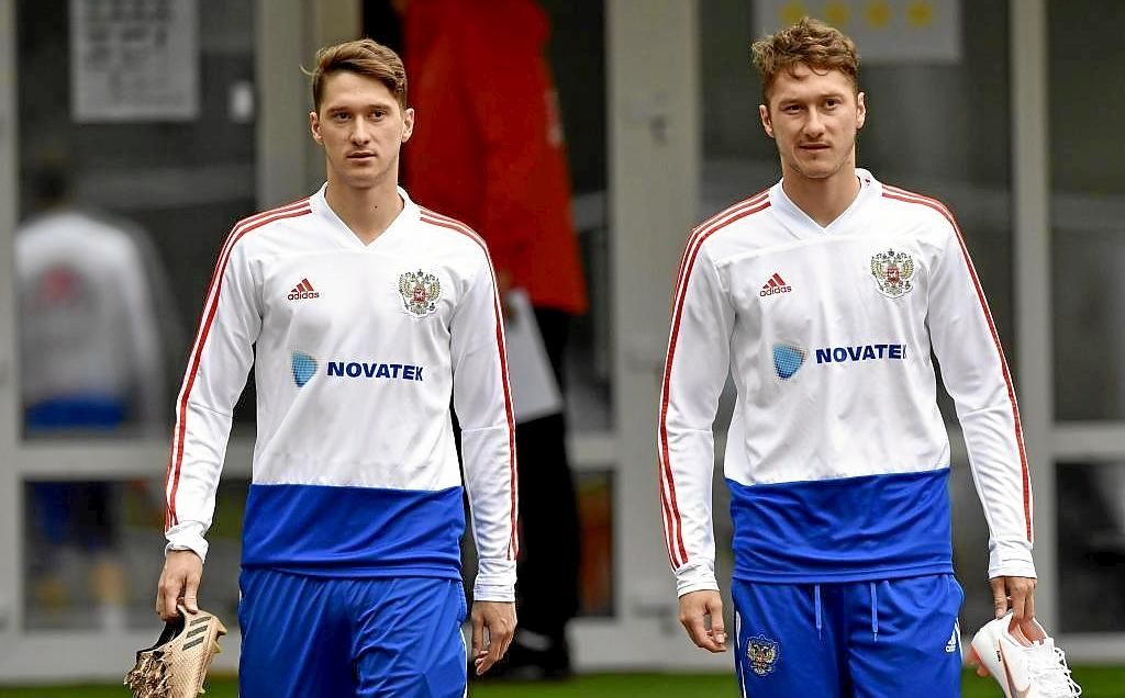 Desde Rusia colocan a los gemelos Miranchuk en el radar del Sevilla