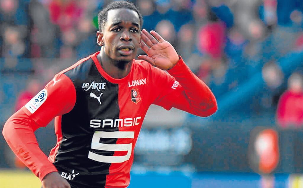 Maouassa no escucha ofertas: "Estoy genial en el Rennes"