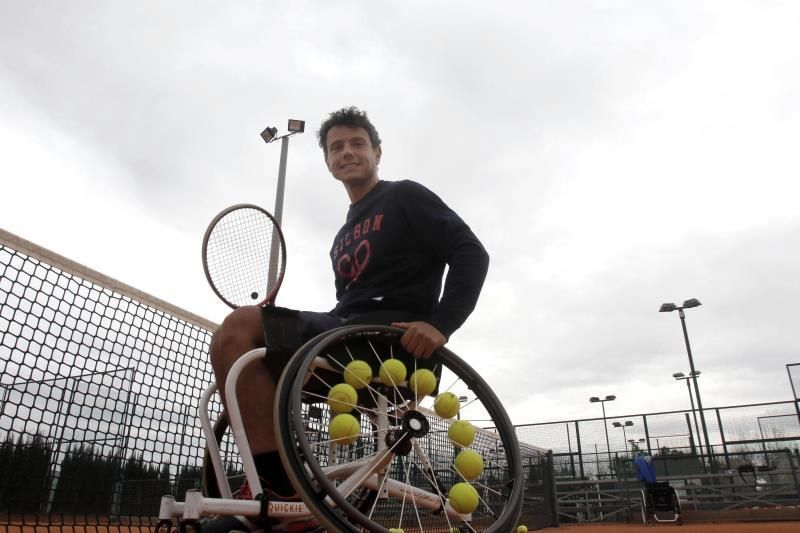 Cisco García, del snowboard a su nueva vida en el tenis en silla
