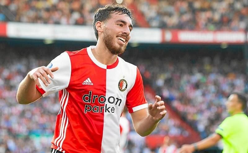 El Arsenal intenta convencer ya a Kökcü