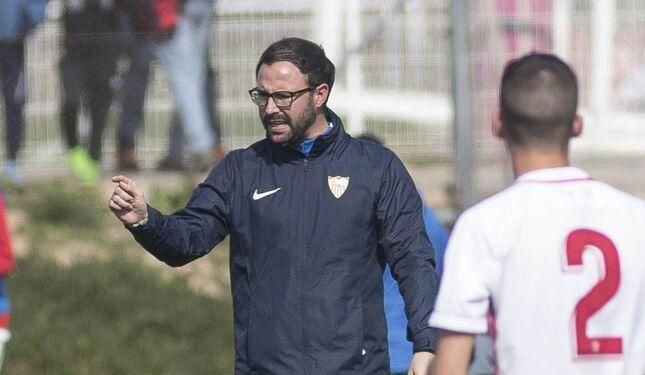 Lolo Rosano: "Tenemos jugadores que nos pueden dar mucho en el futuro"