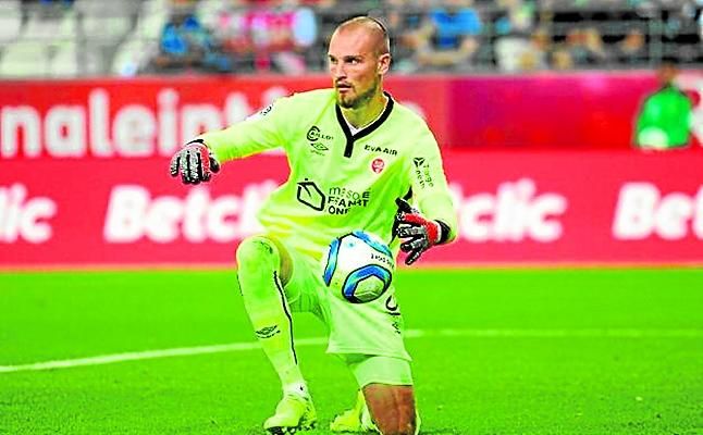 El Reims le pone precio a Rajkovic