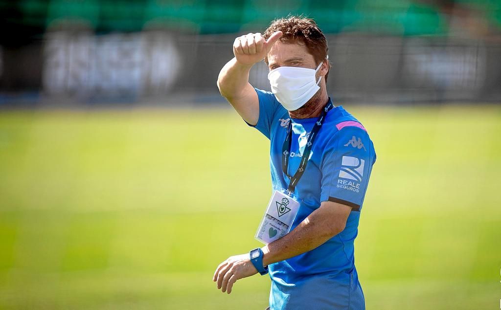 Rubi se fractura el radio izquierdo en el entrenamiento