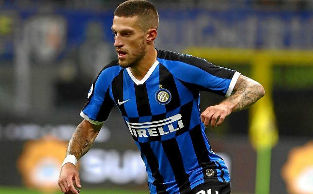 Monchi mira a la Serie A en busca de un lateral zurdo