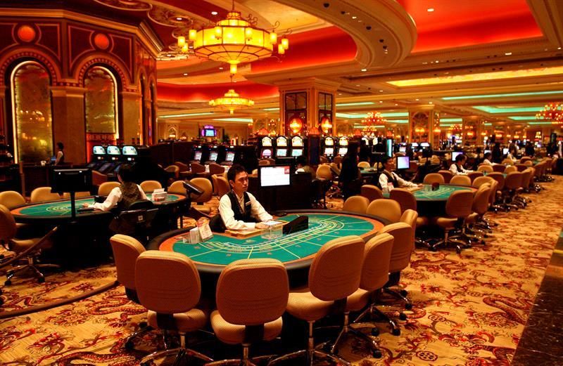 Reabren los casinos en Las Vegas y vuelven las apuestas deportivas