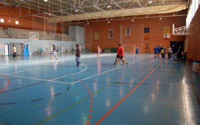 El IMD reactiva la reserva de campos, pistas y salas multiusos