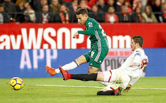 Tello, como pez en el agua en Nervión