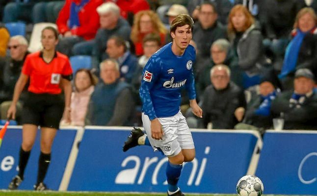 Al Betis le sale un rival por Miranda