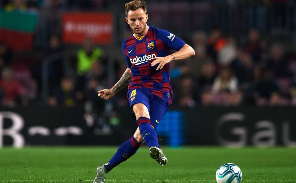 Rakitic, "muy feliz en el Barça", piensa ahora en quedarse allí