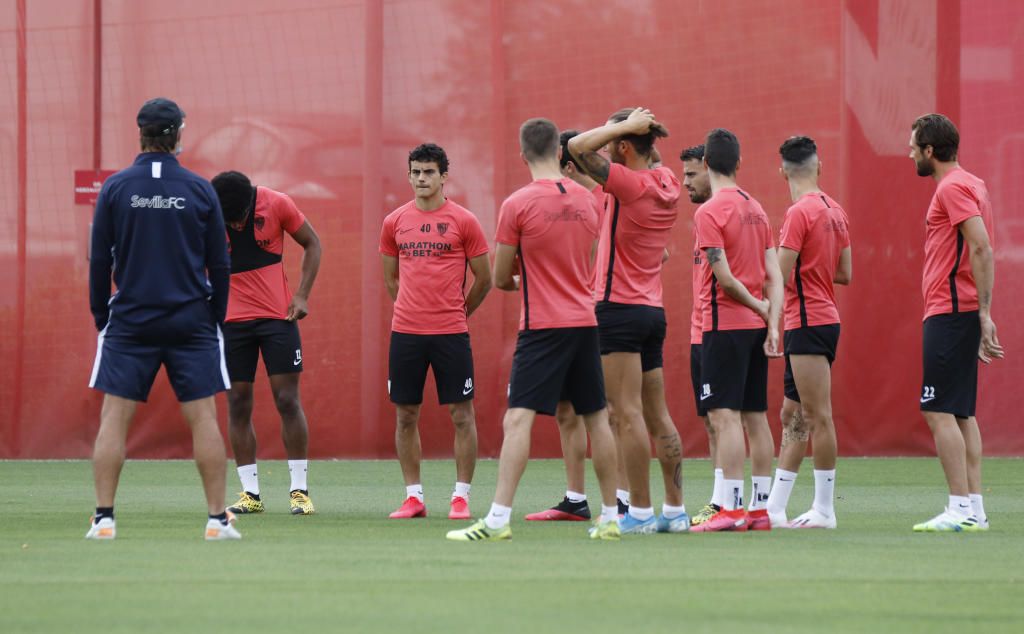 El posible once del Sevilla ante el Levante