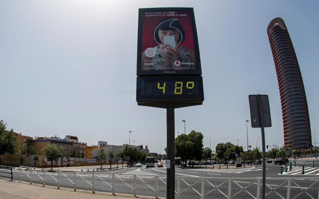El verano llega a Sevilla con una ola de calor