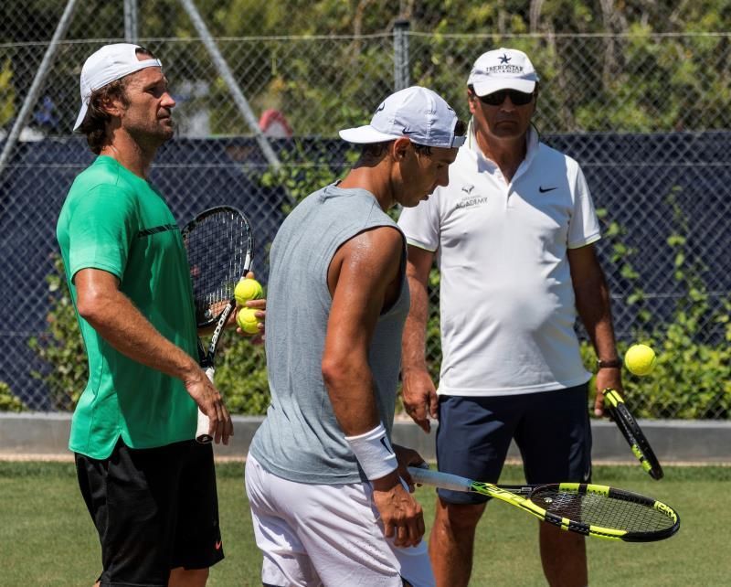 Toni Nadal dice que su sobrino "está dudando" si acudir al US Open