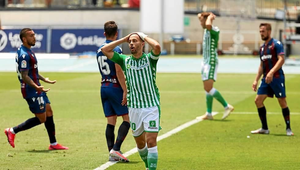 Canales: "Nos hacen dos goles en dos disparos, hay que reflexionar"