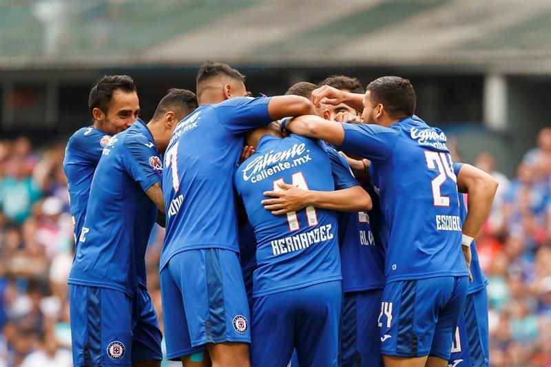 El Cruz Azul reconoce 22 casos positivos por COVID-19