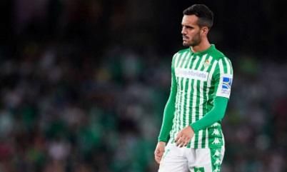 Juanmi: "Somos profesionales y hay que dejarse la vida en estos seis partidos"