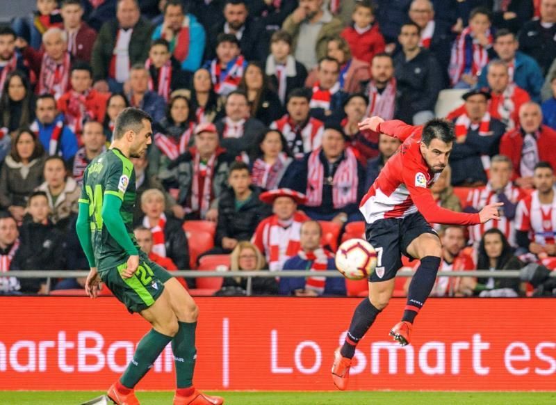 Beñat sufre una sobrecarga muscular