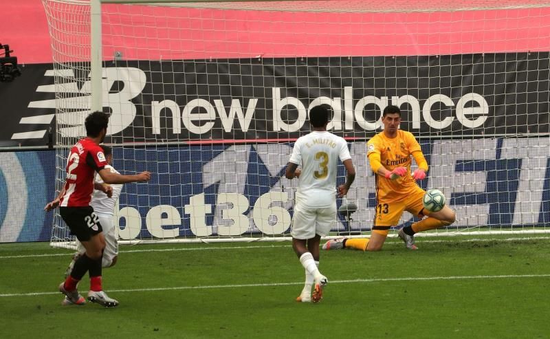 0-1. Sergio Ramos, de penalti de VAR, acerca el título al Madrid