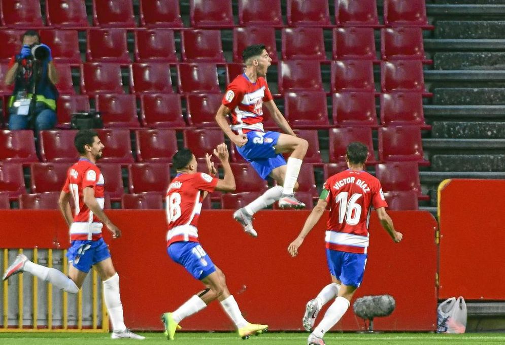 Lopetegui le abre la puerta a Carlos Fernández