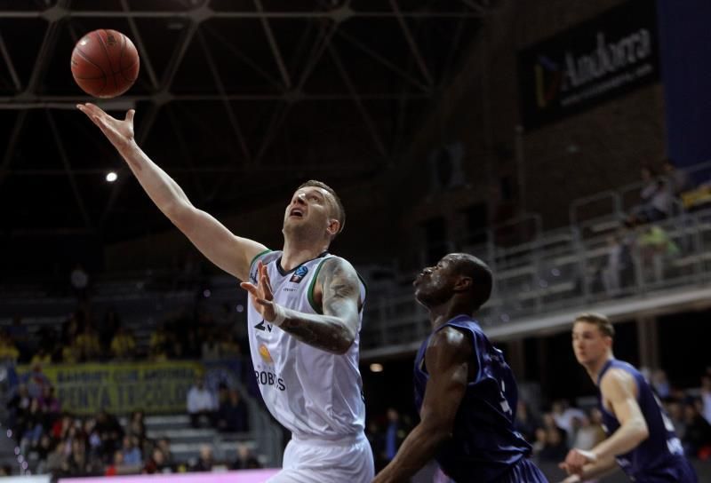 Moussa Diagne no ejecuta la cláusula y se queda un año más en el MoraBanc