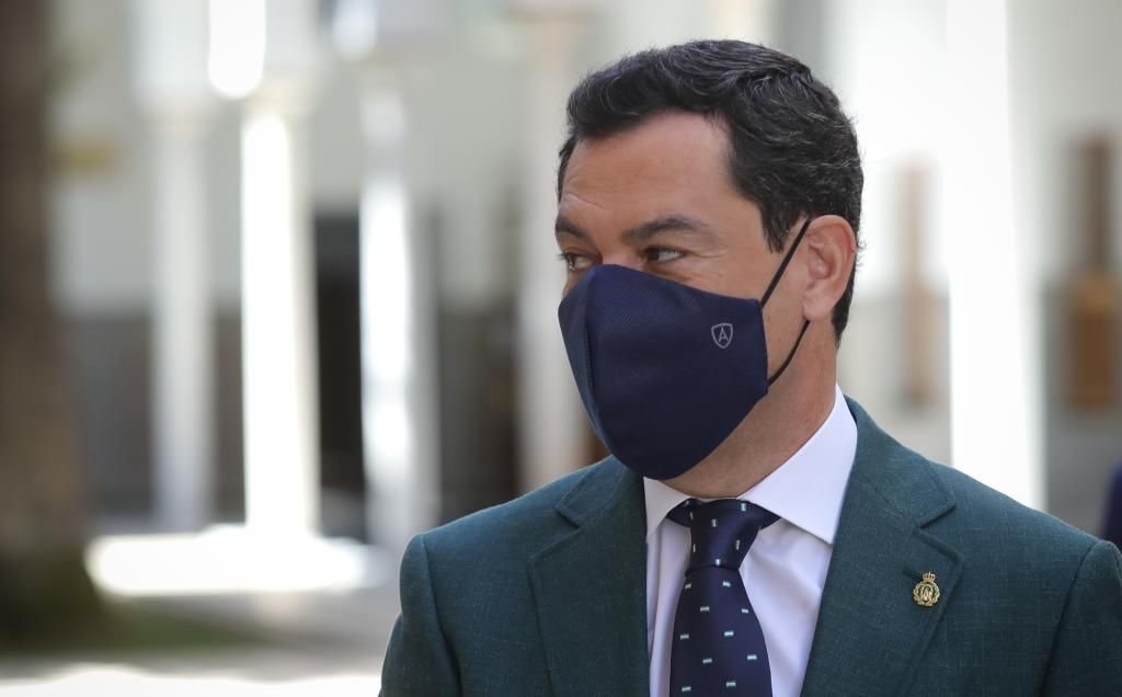 Juanma Moreno propondrá el lunes el uso obligatorio de mascarilla en Andalucía