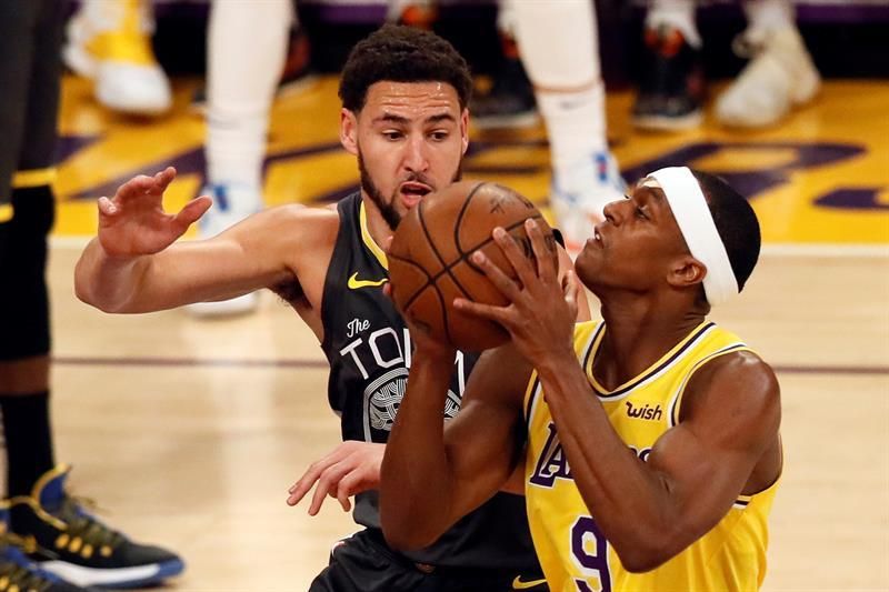 Rondo se fractura el pulgar en el entrenamiento de los Lakers