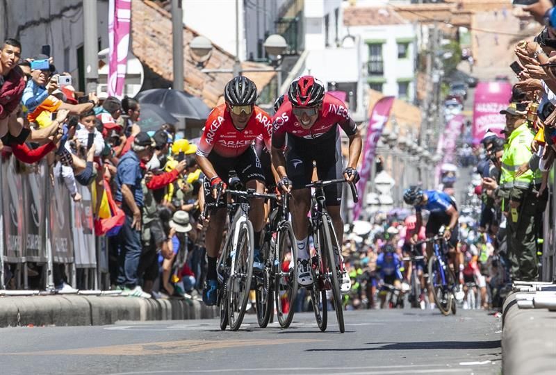 Egan y Nairo encabezarán el domingo el 'Vuelo del deporte' colombiano a Madrid