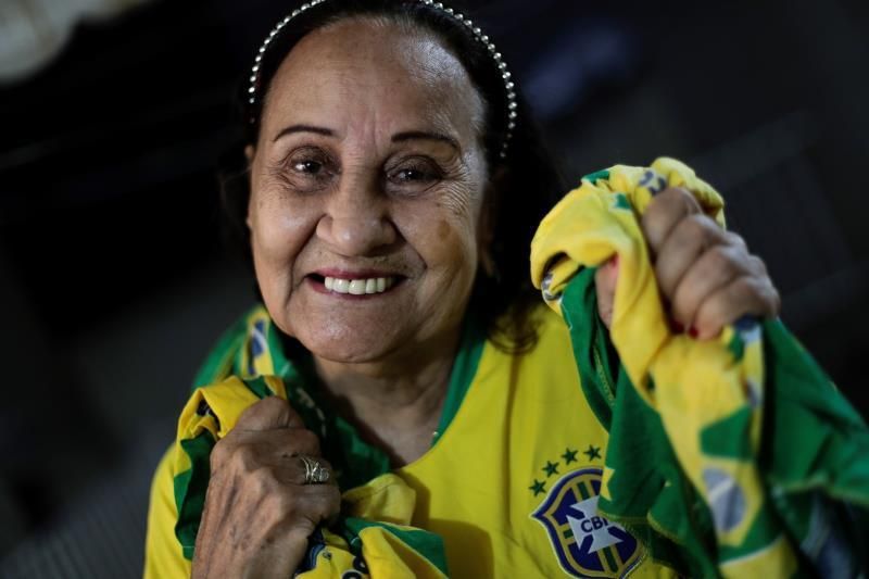 La niña que superó el Maracanazo y se convirtió en simbólica hincha de Brasil