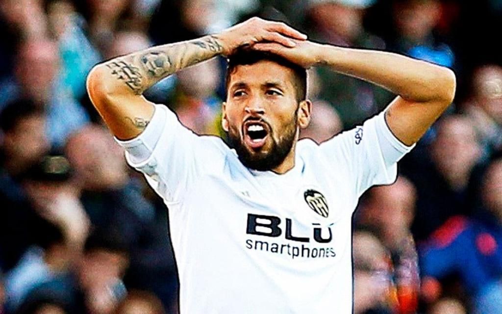 Garay habría rechazado una oferta del Betis