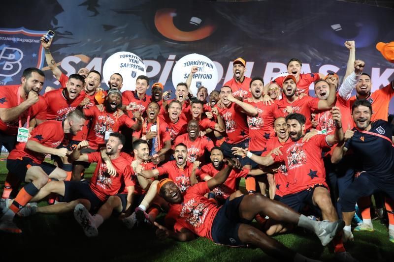 El Estambul Basaksehir hace historia y se proclama campeón