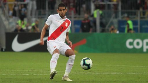 Puede que no sea Abram, pero el Betis busca central en Latinoamérica