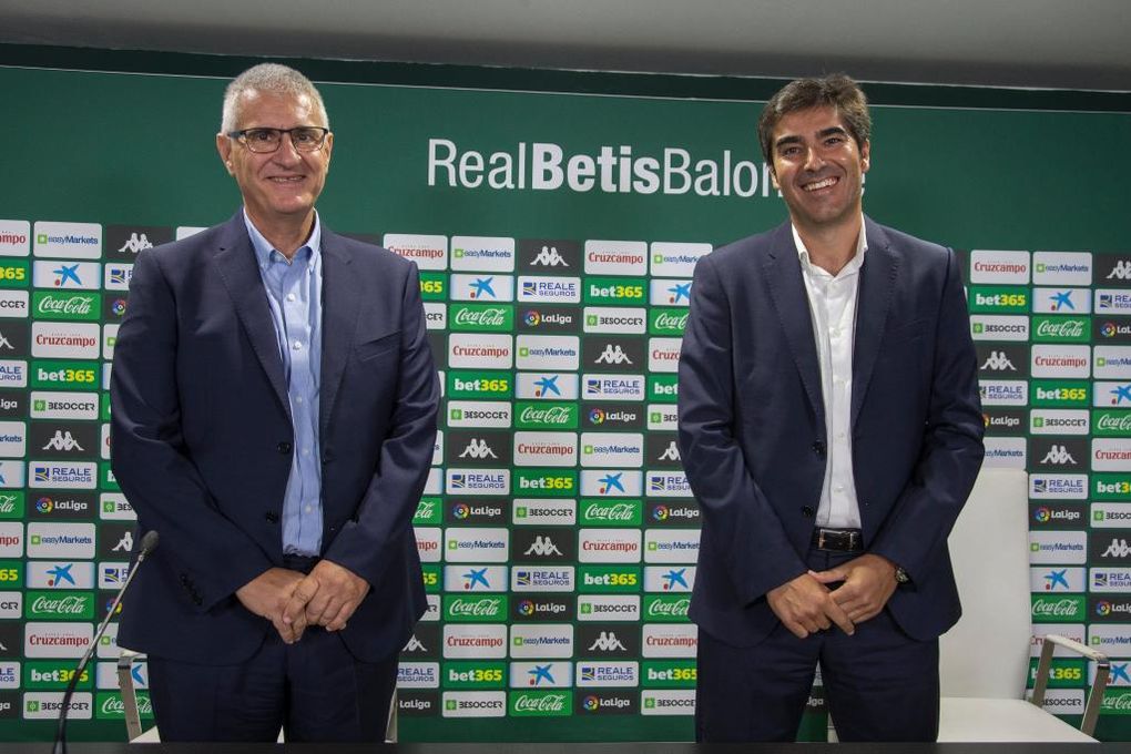 Cordón en su presentación: los intocables, el mercado de fichajes, el objetivo del Betis...