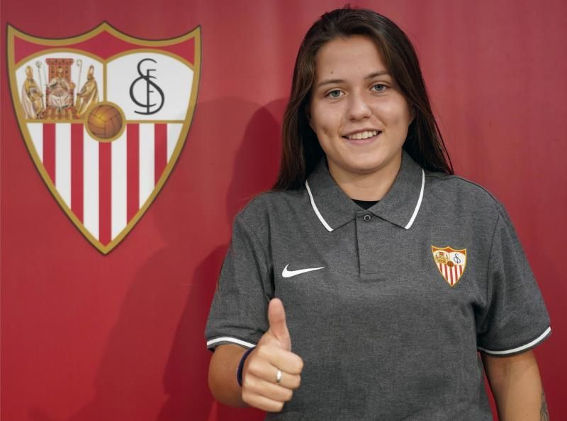 Claudia Pina: "Mi sueño es poder volver algún día al Barça y ser importante"
